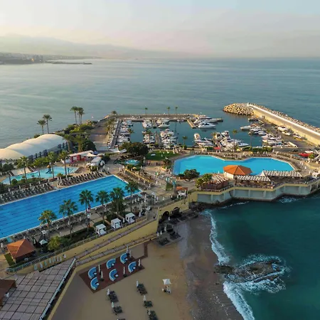 Moevenpick Hotel Beirut-3